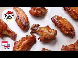 Cara membuatnya sebenarnya mudah, asalkan komposisi resep dan cara marinasinya … Rahasianya Di Marinasinya Resep Chicken Wings Ala Pizza Hut Youtube