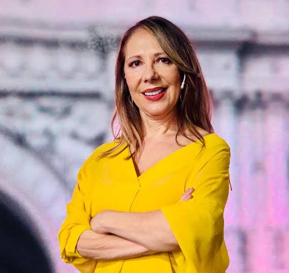 Entrevista a Laura Di Marco: construcción de libros, psicología política y  su salida de Mitre - Nexofin