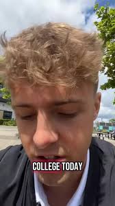 How did I do at ice skating first time? Credits to camera lady #christ...