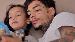 A modelo fitness bianca dominguez afirma que mc kevin, morto no domingo (16), pulou da sacada do quarto 502 do hotel riale brisa barra em que ambos estavam após um dos amigos dele entrar no. Filha Do Mc Kevin Ainda Nao Sabe Que Cantor Morreu Diz Mae Da Crianca E Hit Diario Do Nordeste