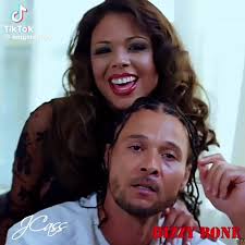 Felicia Lindsey and Bizzy Bons