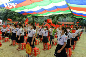 Jul 04, 2021 · tân sinh viên tham gia lễ khai giảng theo hình thức trực tuyến. 5iyossvfah Jm