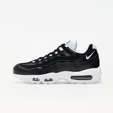 Other distinguishable features are the airmax logo. Men S Shoes Nike Air Max 95 Essential Black White Footshop