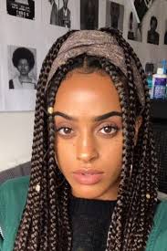 This long bob is so popular that stylist @pearlthestylist_ holds classes online and in person. Nice Box Braid Hairstyles