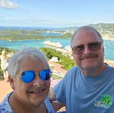 What is the intensity of the Monsters Unchained ride?