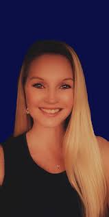 Valerie Mast's Instagram, Twitter & Facebook