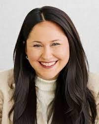 Emily Rosenbloom's Instagram, Twitter & Facebook