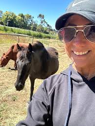 Aussie's Joyful Reaction to Sunny Day in Central Texas