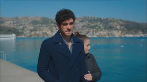 Zeynep selimoğlu bizim hikaye dizisinde kiraz karakterini canlandırmaktadır. Bizim Hikaye Kiraz Kimdir Nereli Ve Kac Yasinda Fox