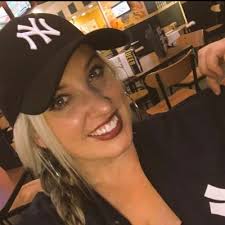 Trisha Blake (@BlakeTrisha)