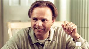 633 Stag Trail Road 🤌 على X: "Actor Joe Pantoliano worked with director  Christopher Nolan in the movie "Momento" (2000). Before playing Ralph  Ciferetto in The Sopranos, Joe had a toupee made