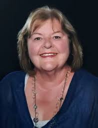 Karen Kristen's Instagram, Twitter & Facebook