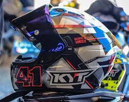 Temukan semua jawabannya pada ulasan dibawah ini. Helm Keren Untuk Anak Muda Tagar Berita