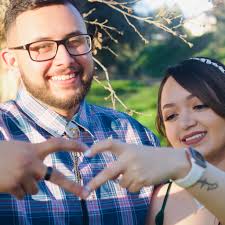 Found wallet at Mobil gas station in Riverside