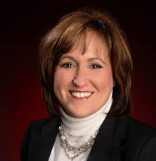 Kelly Raitano at REMAX Select Realty