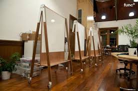 Nice Looking White Boards On Wheels Ausstellung Kapfenberg