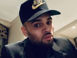 Discover new music on mtv. Chris Brown S Suspect In Battery Probe Woman Claims He Smacked Weave Off