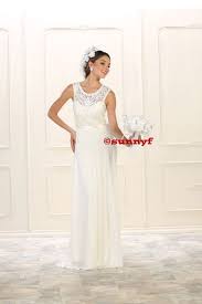 Falls du an deinem großen tag in einem. Brautmode Und Abendmode Von Sunnyf De In Bremen Angela Brautkleid Spitze Chiffon Schlicht