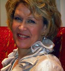 Linda Faust's Instagram, Twitter & Facebook