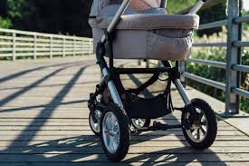 Beim kauf eines kinderwagens hast du grundsätzlich die wahl zwischen onlineshop und. Kinderwagen Kaufen Worauf Du Unbedingt Achten Musst
