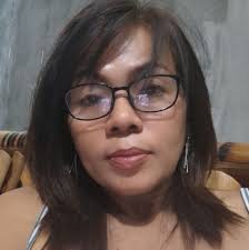 IDIOM: once in a blue moon 🌚 #LearnEnglishwithTeacherAubrey #LearnEnglish  #Idiom