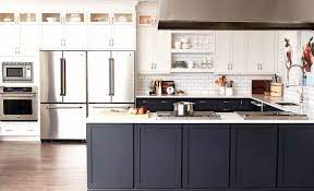 20 Adorable Modern Home Decoration Ideas Matchness Com White Kitchen Accessories Kitchen Cabinets White Modern Kitchen