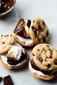 Chocolate Chip Cookie Smores Follow Hypepress On Instagram Food Cravings Desserts Delicious Desserts