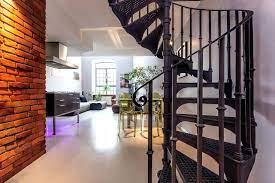 Moquette pour escalier en bois. Prix D Un Escalier En Colimacon Classique Et Sur Mesure Devis