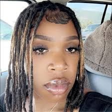 Do teeth matter to y'all when y'all dating.