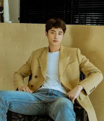 29 juli 2020 sutradara : Byeon Wooseok Actor Appearing In The Tv Series Record Of Youth A Handsome Guy Without Reason A Boyfriend Like Photo Wow Korea