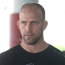 Heath Sims's Instagram, Twitter & Facebook