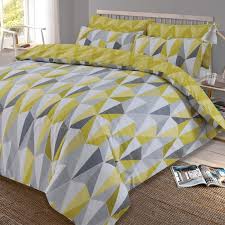 The bold yellows, cool greys and crisp whites make a beautiful and stylish statement. Dreamscene Billie Reversible Geometric Duvet Cover Set Yellow Grey