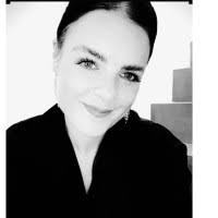 Sian Ryan Email & Phone Number