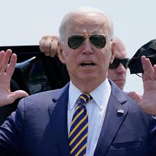 Biden pushing federal workers — hard — to get vaccinated