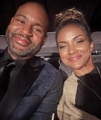 Mekia Cox with her husband! 😍
