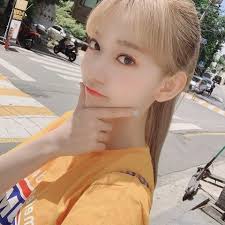 The former iz*one member made the announcement at the showcase marking the release of hkt48's 14th single kimi to doko ka e ikitai Miyawaki Sakura ë¯¸ì•¼ì™€í‚¤ ì‚¬ì¿ ë¼ Home Facebook
