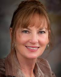 Diane Cantwell's Instagram, Twitter & Facebook