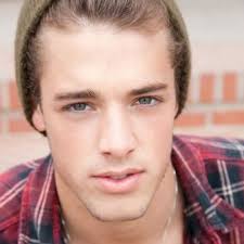 Solve Connor Hill jigsaw puzzle online with 144 pieces