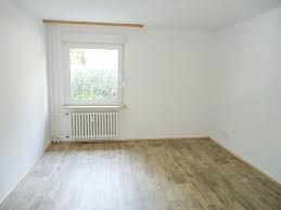 Das mehrfamilienhaus besteht aus 4 wohnungen, jeweils 2 wohnungen in erdgeschoss, sowie 2. 2 Zimmer Wohnung Zu Vermieten 47169 Duisburg Marxloh Mittelstrasse 26 Mapio Net