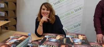 The lovely claire bowditch and the maestro james taylor discuss jazz, the city of melbourne and the finer things in life. Clare Bowditch Answers Our Ten Terrifying Questions The Booktopian