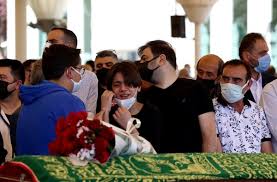 Ankaralı turgut kimdir, hayatı ve biyografisi. Sarkici Oguz Yilmaz Hayatini Kaybetti Web Yazisi