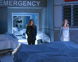 A medical based drama centered around meredith grey, an aspiring surgeon and daughter of one of the best surgeons, dr. Grey S Anatomy Season 17 Episode 9 Review In My Life En Buradabiliyorum Com