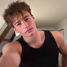 Darwin Salas (darwinalejandrosalasmontes)