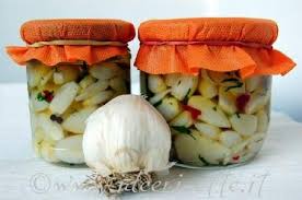 I gallinacci sono anche conosciuti come finferli e gallinette. Ricetta Aglio Sott Olio Ideericette
