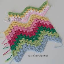 Pin By Patrizia Ferrari On Presine A Crochet Battaniye Modelleri Battaniye Bebek Battaniyeleri
