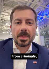 Pete Buttigieg hits the panic button: "It's Pete. I'm