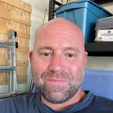 Where to rent a bucket lift for cheap in Cedar Rapids area?