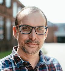 Daniel Whitt's Instagram, Twitter & Facebook