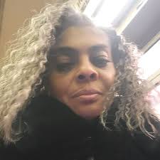 Platinum Diva (@platinumstylediva)