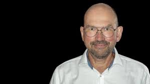 On the border: Cell and tissue surfaces in health and disease